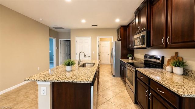 4391 Dutchess Park RD, Fort Myers, FL 33916
