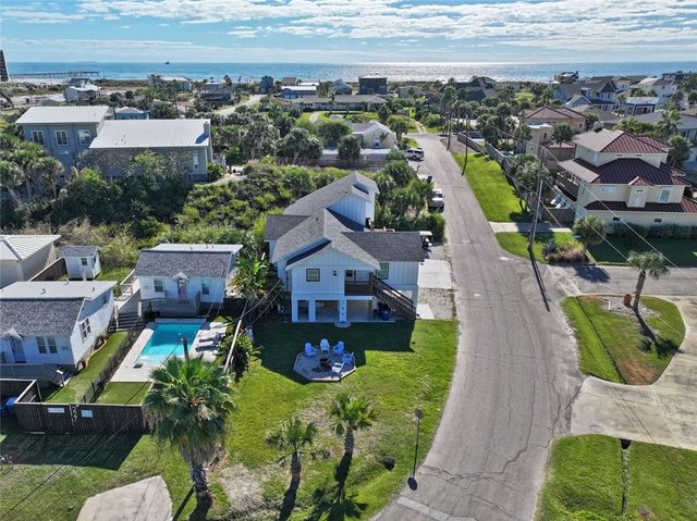 603 E Avenue C, Port Aransas, TX 78373