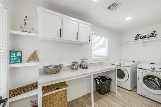 603 E Avenue C, Port Aransas, TX 78373