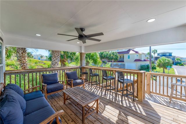 603 E Avenue C, Port Aransas, TX 78373