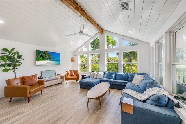 603 E Avenue C, Port Aransas, TX 78373