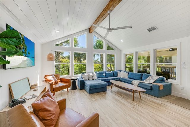 603 E Avenue C, Port Aransas, TX 78373