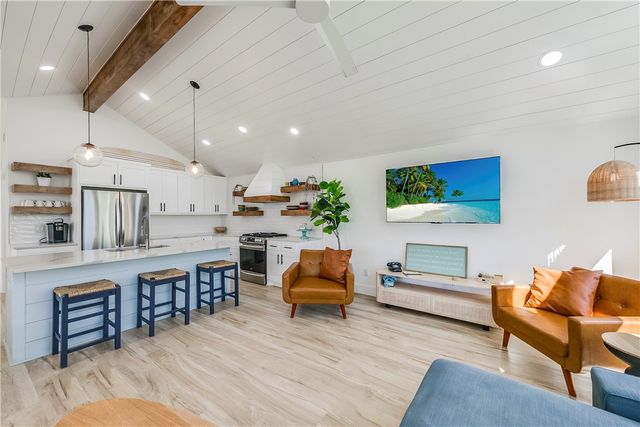 603 E Avenue C, Port Aransas, TX 78373