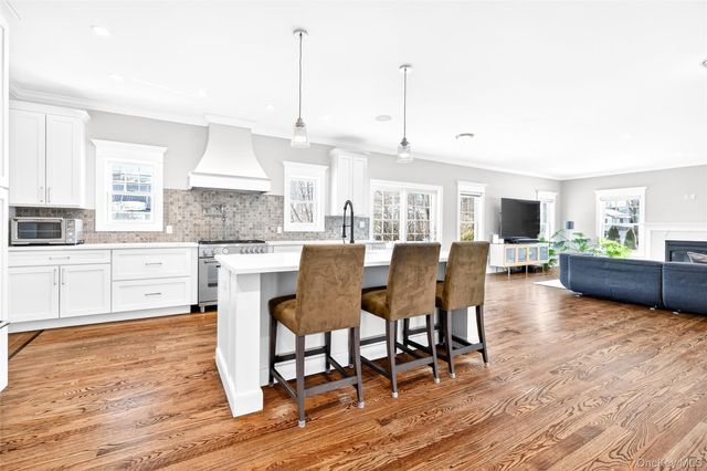 342 Willis Avenue, Hawthorne, NY 10532