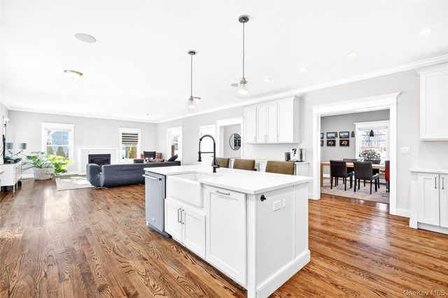 342 Willis Avenue, Hawthorne, NY 10532