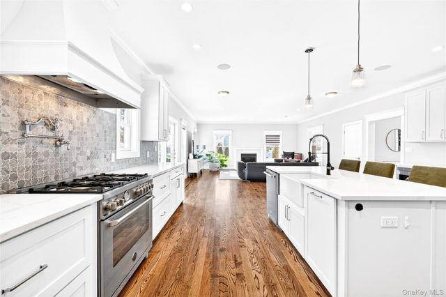 342 Willis Avenue, Hawthorne, NY 10532