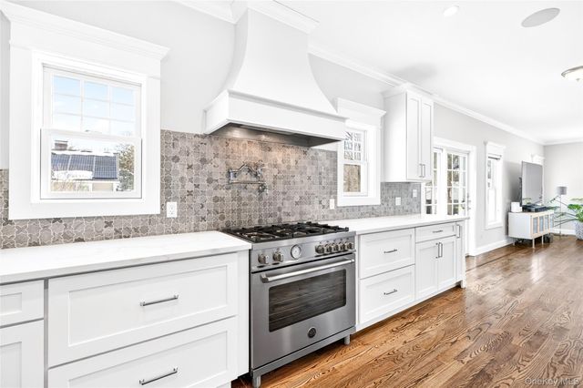 342 Willis Avenue, Hawthorne, NY 10532