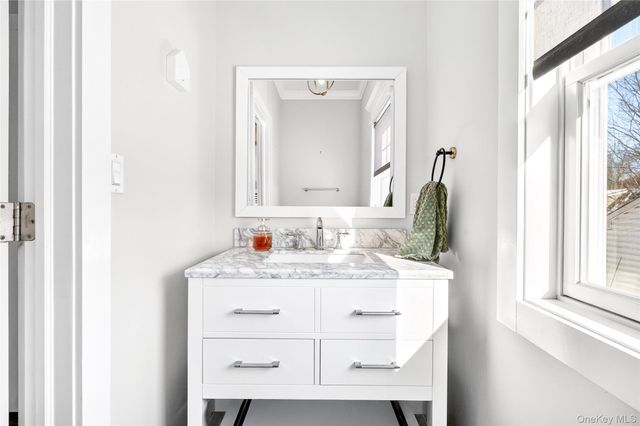 342 Willis Avenue, Hawthorne, NY 10532