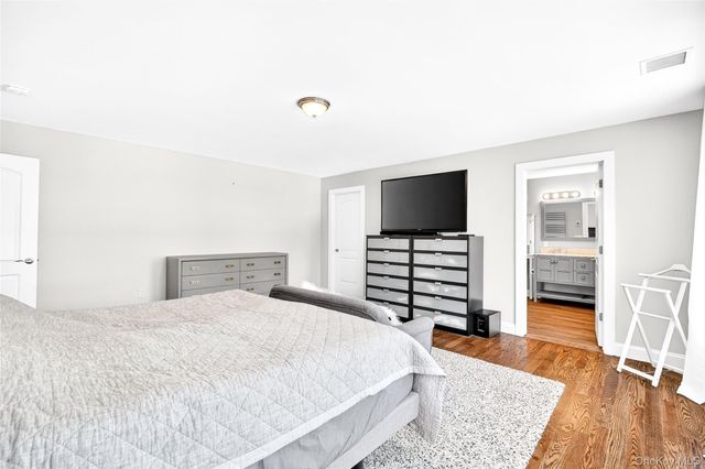 342 Willis Avenue, Hawthorne, NY 10532