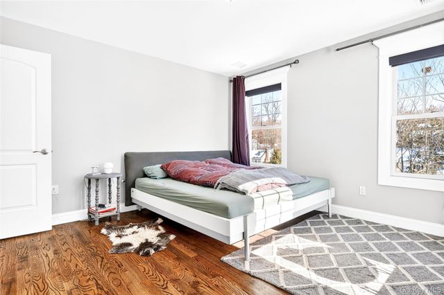 342 Willis Avenue, Hawthorne, NY 10532