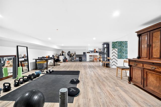 342 Willis Avenue, Hawthorne, NY 10532