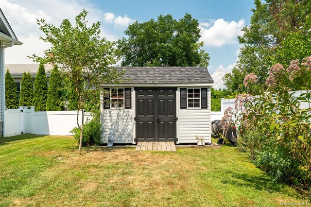 342 Willis Avenue, Hawthorne, NY 10532