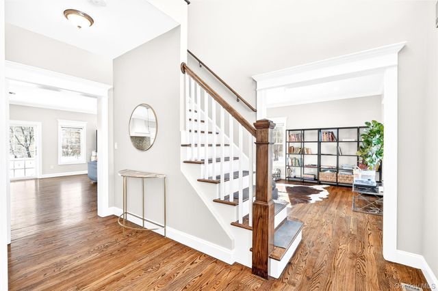 342 Willis Avenue, Hawthorne, NY 10532