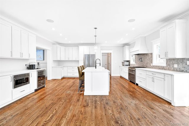 342 Willis Avenue, Hawthorne, NY 10532