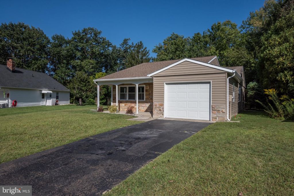 31 GRAMERCY PL, SOUTHAMPTON TWP, NJ 08088 — photo 3