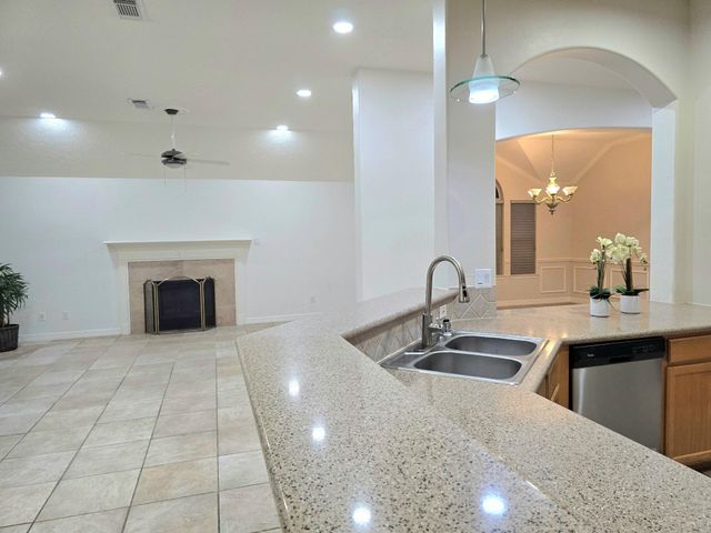 11527 Ocotillo Drive, Houston, TX 77095