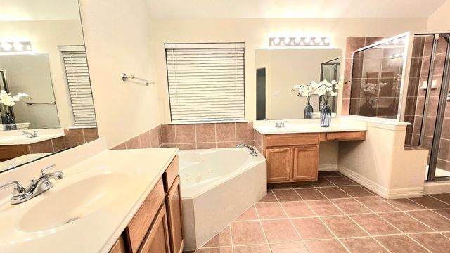 11527 Ocotillo Drive, Houston, TX 77095