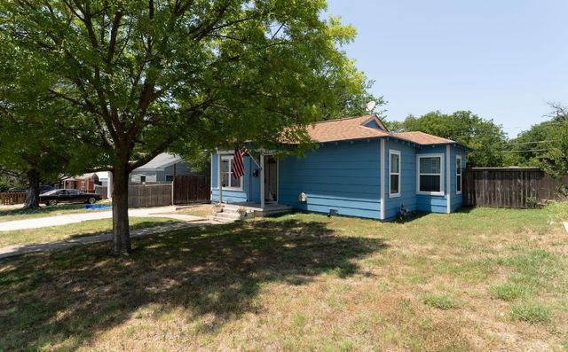 7416 Gaston Avenue, Fort Worth, TX 76116