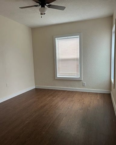 7416 Gaston Avenue, Fort Worth, TX 76116