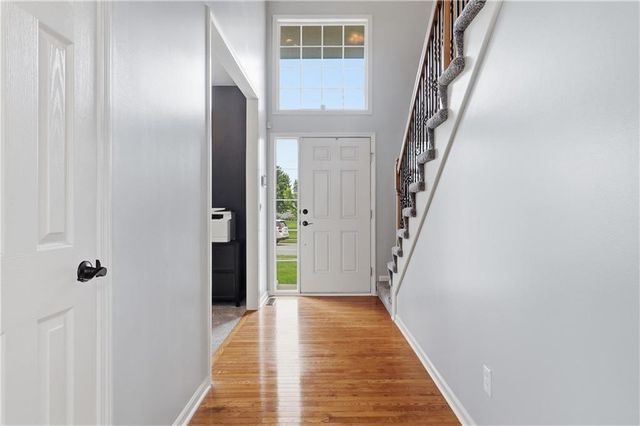 2007 Sequoia Drive, Raymore, MO 64083