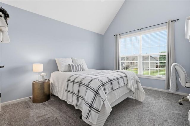 2007 Sequoia Drive, Raymore, MO 64083