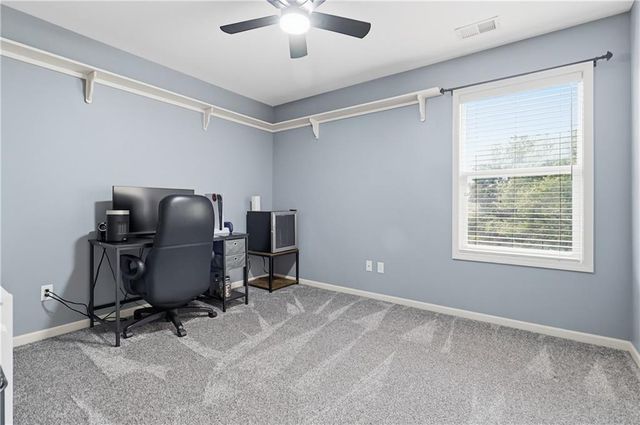 2007 Sequoia Drive, Raymore, MO 64083