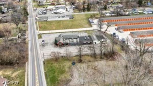 5348 E Lake Road, Sheffield Lake, OH 44054