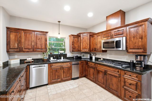 1711 E Colt Circle, Wasilla, AK 99654