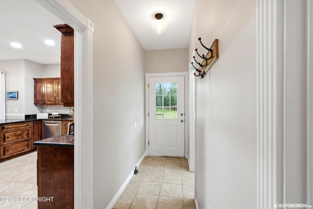 1711 E Colt Circle, Wasilla, AK 99654