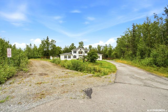 1711 E Colt Circle, Wasilla, AK 99654