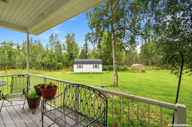1711 E Colt Circle, Wasilla, AK 99654