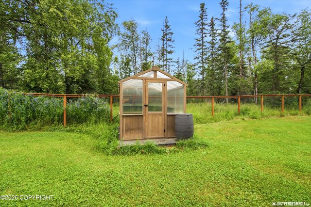 1711 E Colt Circle, Wasilla, AK 99654