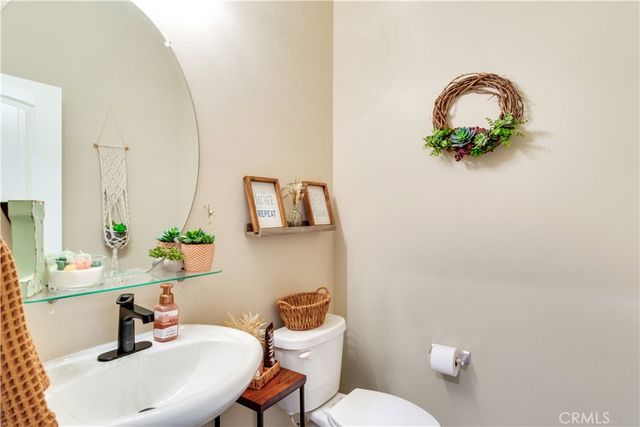 1294 Burgundy Rose, Beaumont, CA 92223