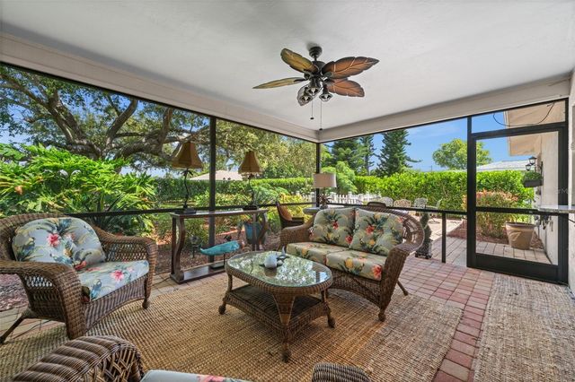 427 SW 34TH STREET, Cape Coral, FL 33914