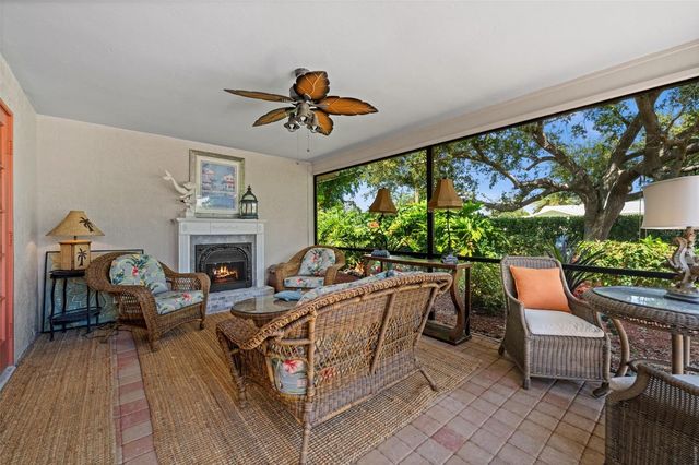 427 SW 34TH STREET, Cape Coral, FL 33914
