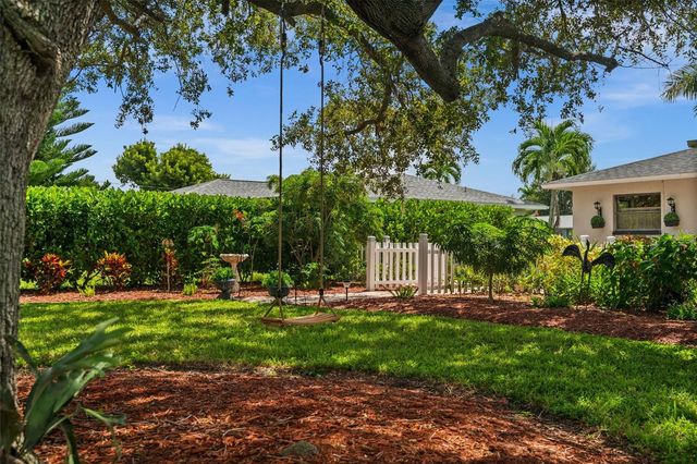 427 SW 34TH STREET, Cape Coral, FL 33914