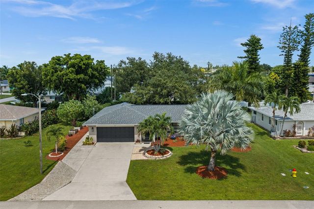 427 SW 34TH STREET, Cape Coral, FL 33914