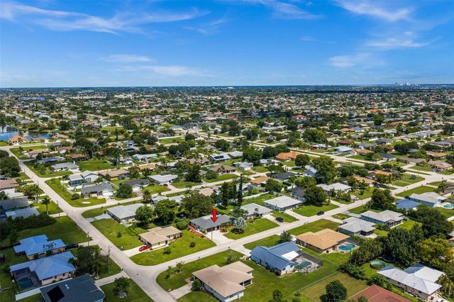 427 SW 34TH STREET, Cape Coral, FL 33914
