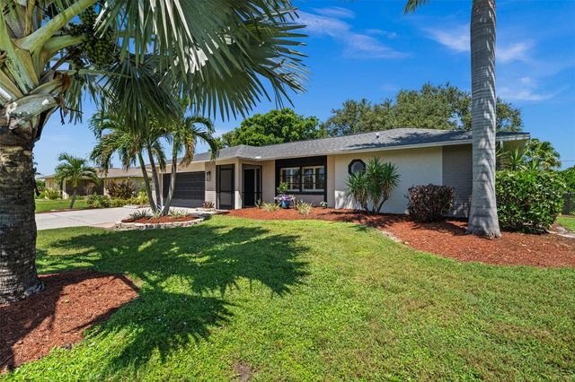 427 SW 34TH STREET, Cape Coral, FL 33914