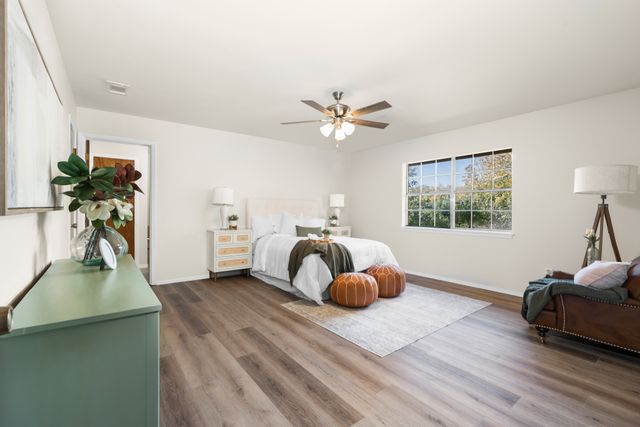 616 S Files Street, Itasca, TX 76055