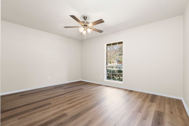 616 S Files Street, Itasca, TX 76055