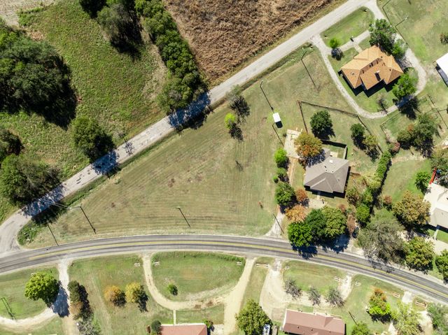 616 S Files Street, Itasca, TX 76055