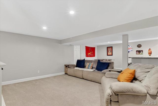 548 Windsor Mill Drive, Ballwin, MO 63011