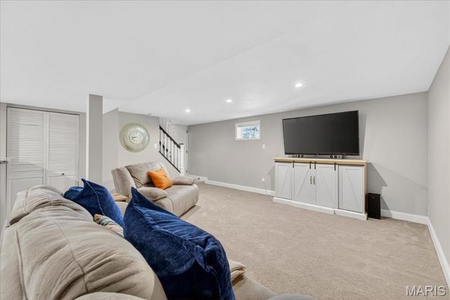 548 Windsor Mill Drive, Ballwin, MO 63011