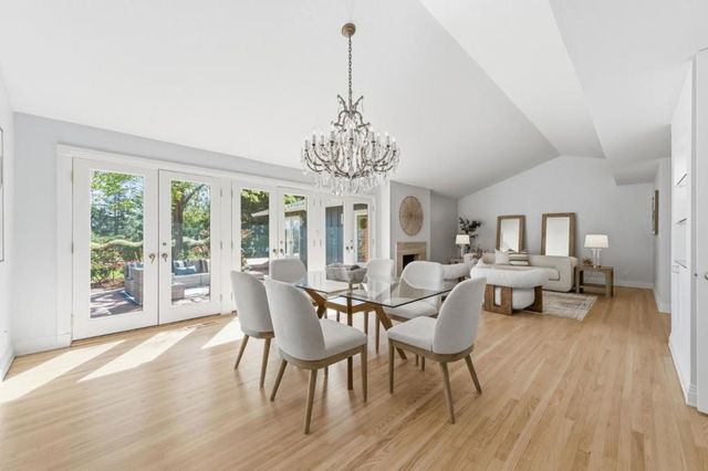 873 Lockhaven Drive, Los Altos, CA 94024