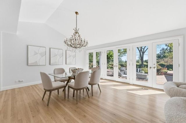 873 Lockhaven Drive, Los Altos, CA 94024