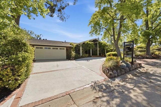 873 Lockhaven Drive, Los Altos, CA 94024
