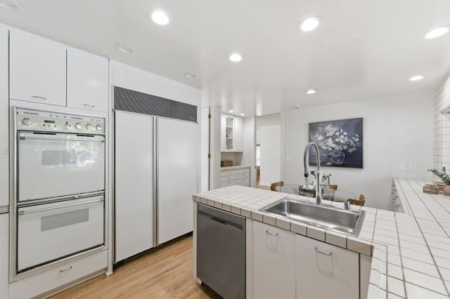 873 Lockhaven Drive, Los Altos, CA 94024