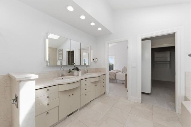 873 Lockhaven Drive, Los Altos, CA 94024