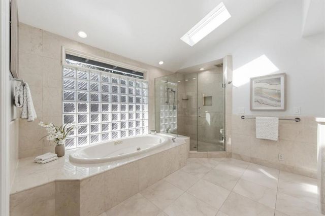 873 Lockhaven Drive, Los Altos, CA 94024